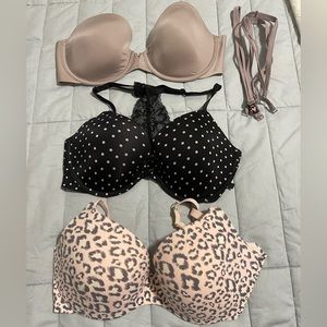 Victorias Secret 34D bras/bralettes